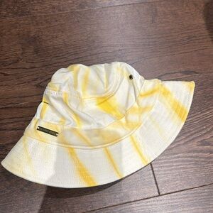 Michael Kors Bucket Hat